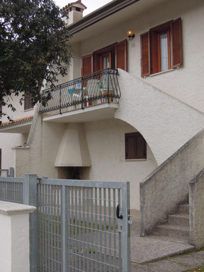 Villa Mery ビビオーネ エクステリア 写真